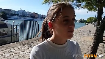 MMF Cumshot Teen European Blowjob 