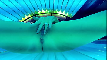 Solarium MILF Amateur Mature 